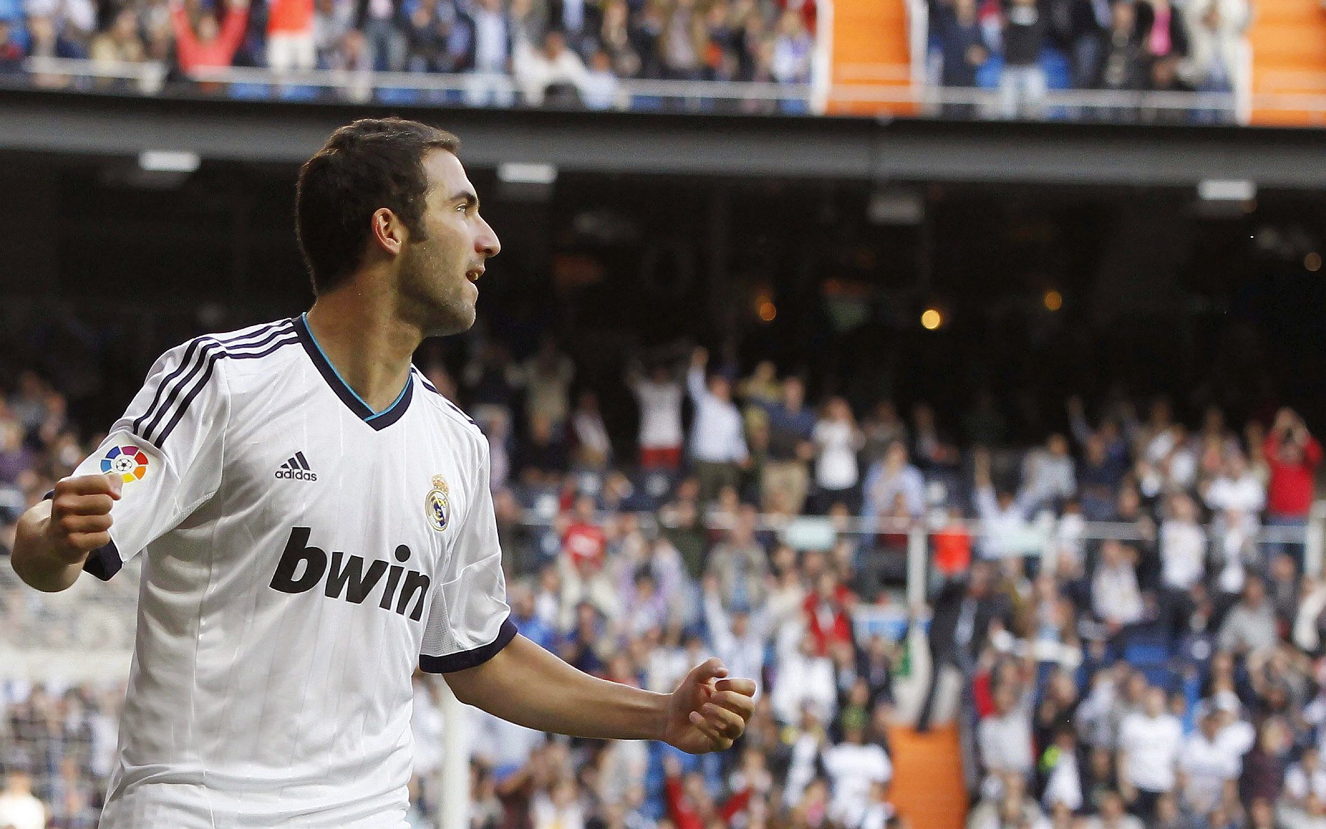 约翰·恩多耶-布鲁阿尔以实力回应所有质疑，布鲁诺·恩里克